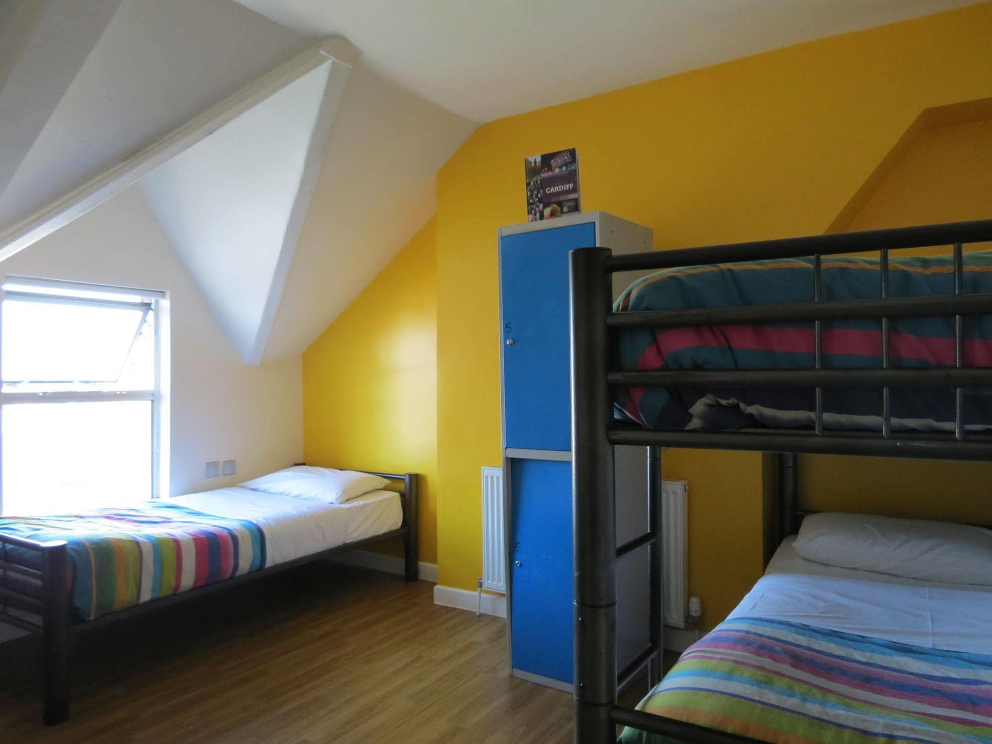 Nosda Studio Hostel Cardiff Exterior foto